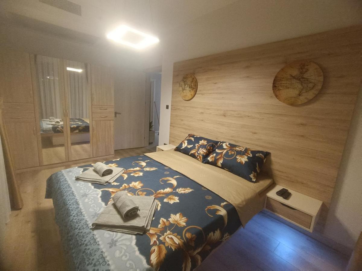 19Th & 18Th Floor Secure Apartments With Pool & Fitness & Parking Included In Price スコピエ エクステリア 写真