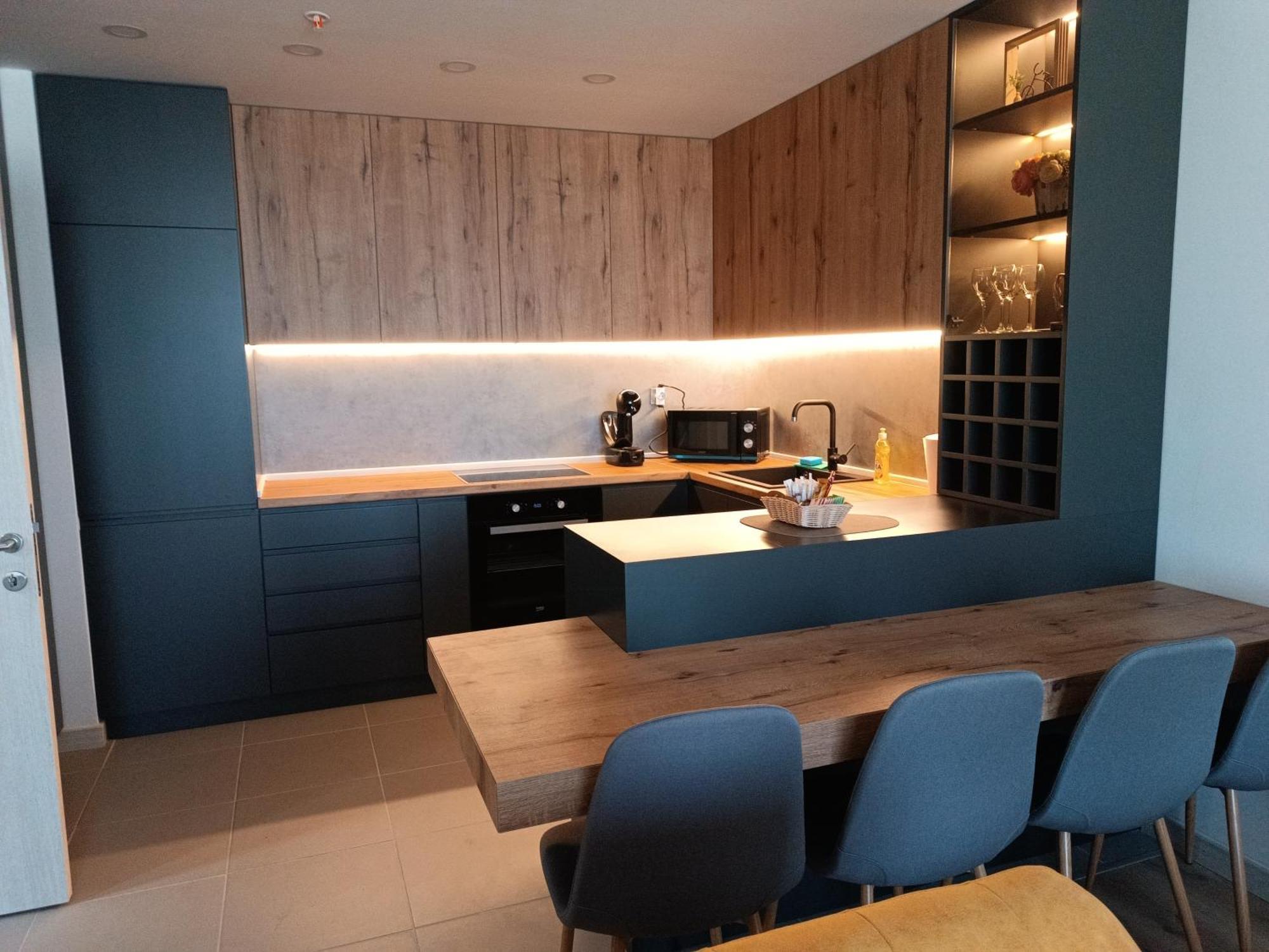 19Th & 18Th Floor Secure Apartments With Pool & Fitness & Parking Included In Price スコピエ エクステリア 写真