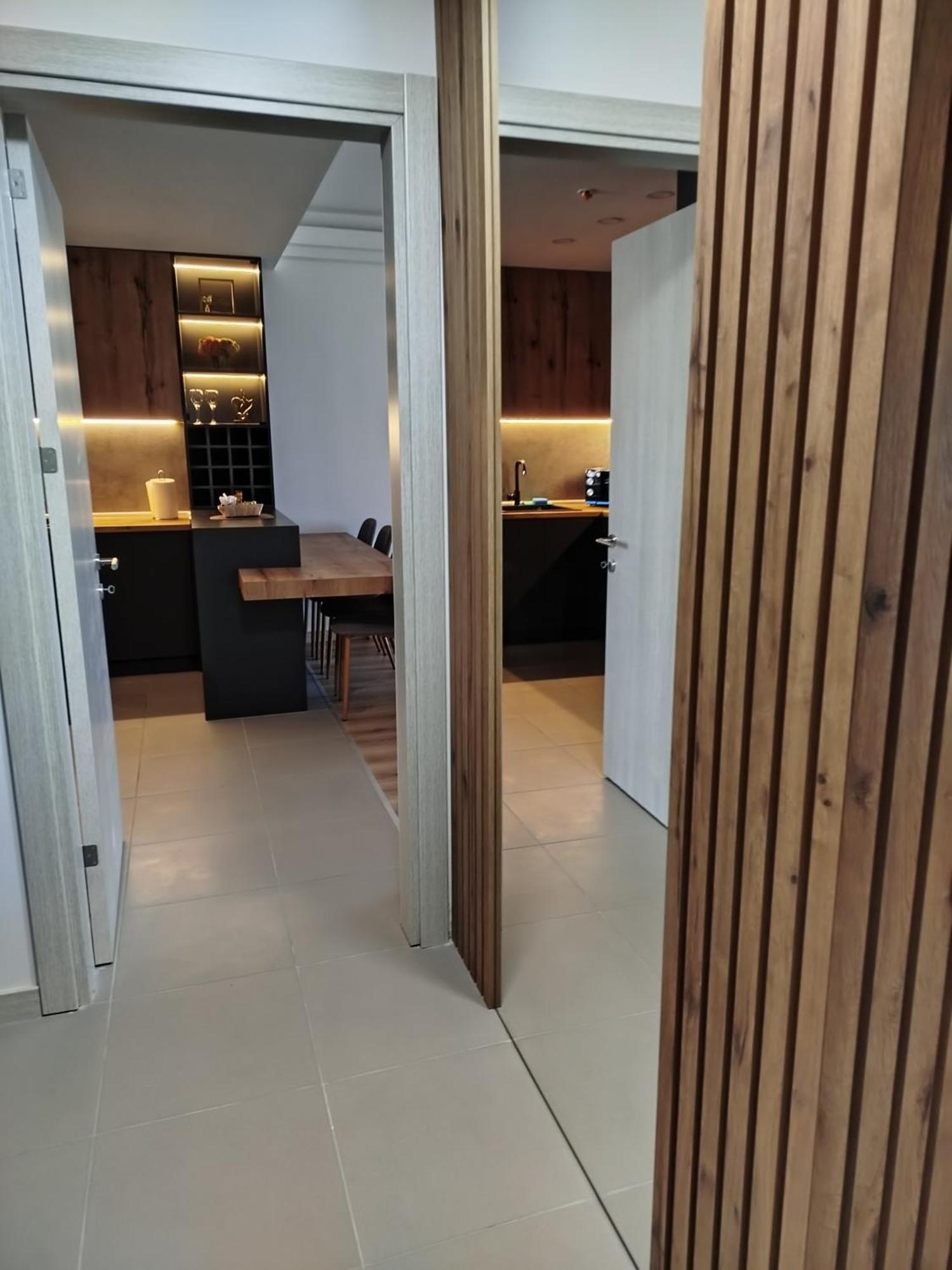 19Th & 18Th Floor Secure Apartments With Pool & Fitness & Parking Included In Price スコピエ エクステリア 写真